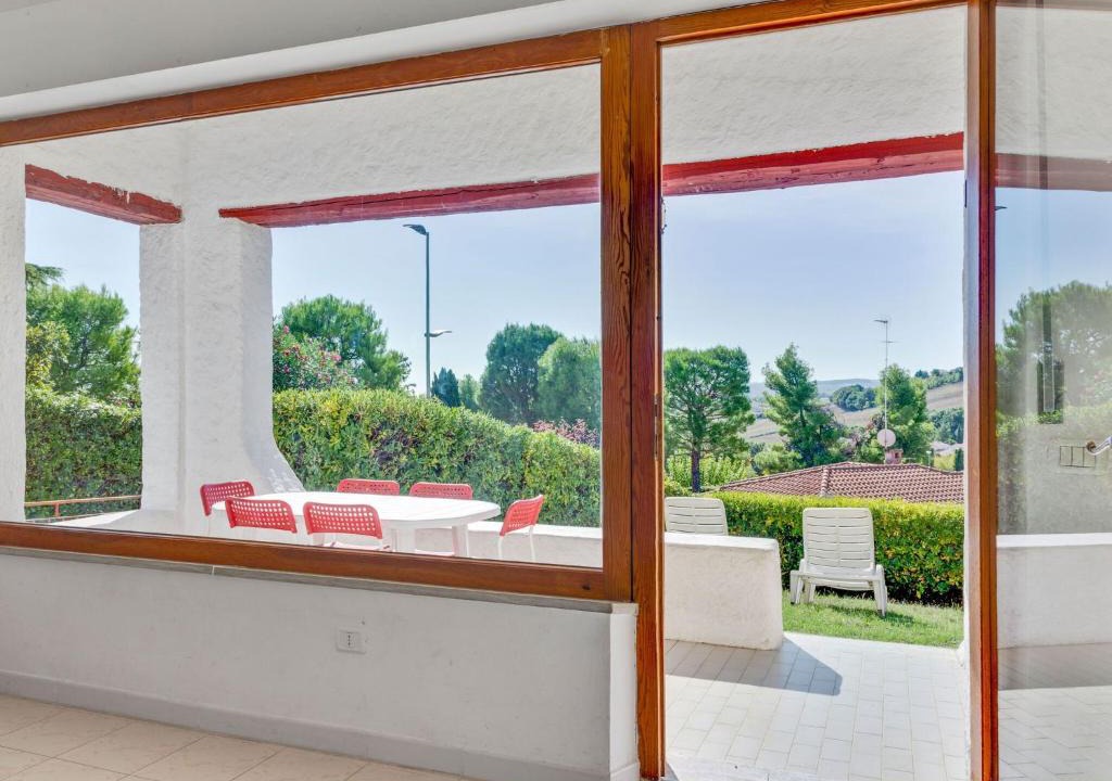 Villaggio Taunus House | Appealing Holiday Home with Garden Fireplace and Parking