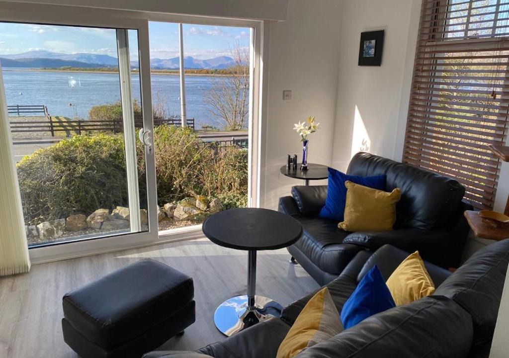 Connel Apartment | Ards House Self catering apartment with sea views