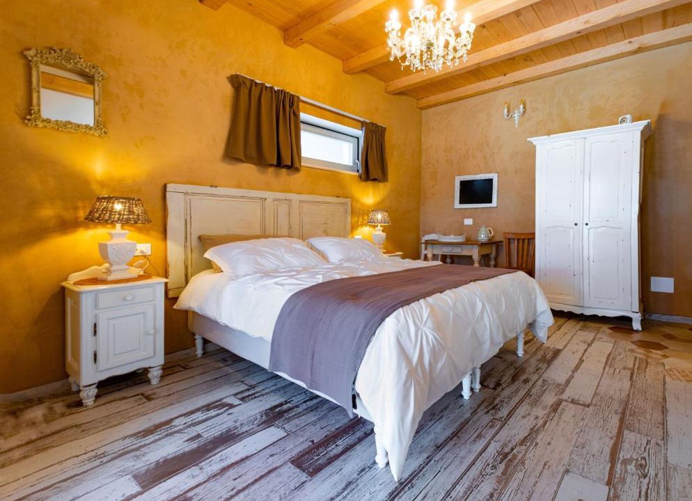 L'Aquila Bed & Breakfast | Aria di Bosco