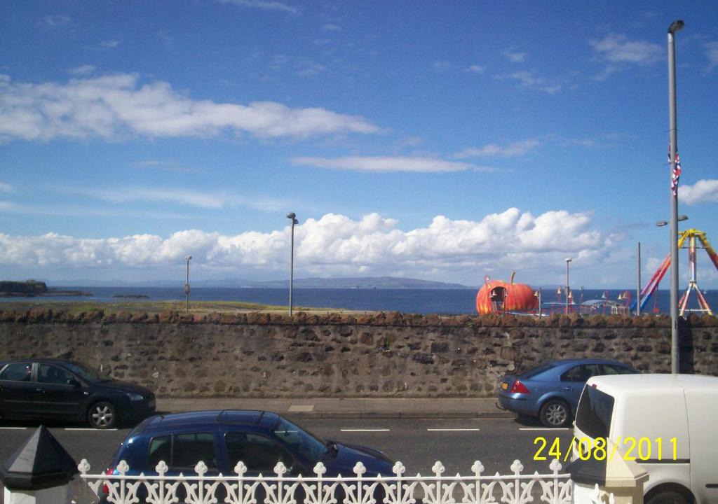 Portrush Bed & Breakfast | Atlantic View B&B
