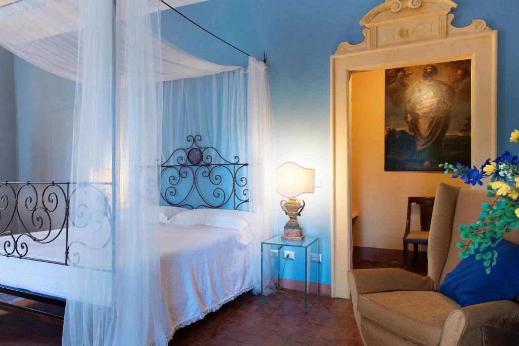 Lonato del Garda Bed & Breakfast | B&B Alla Mezza Luna