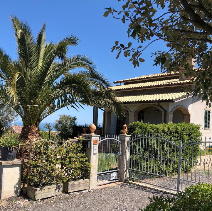 San Costanzo Bed & Breakfast | B&B La Palma
