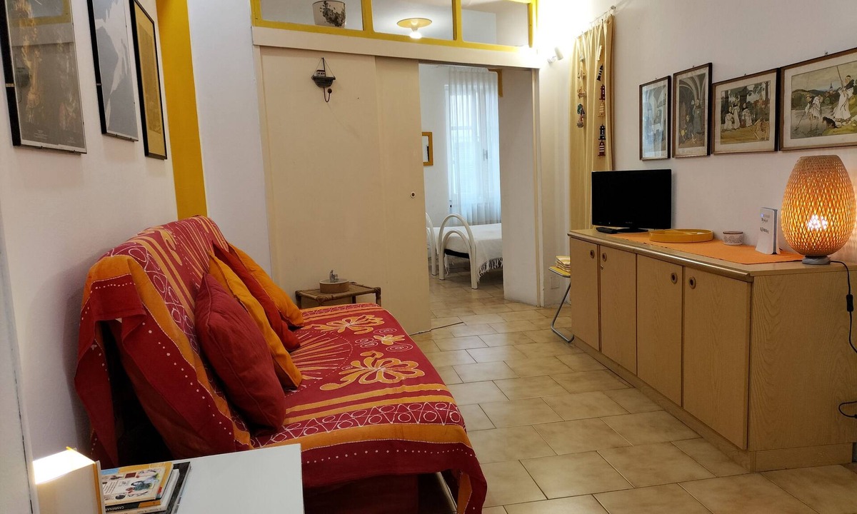 Borgo Antico Apartment | Basuetta Apt in historIcal center with A/C