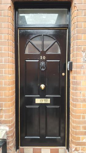 Belfast House | Belfast Town House