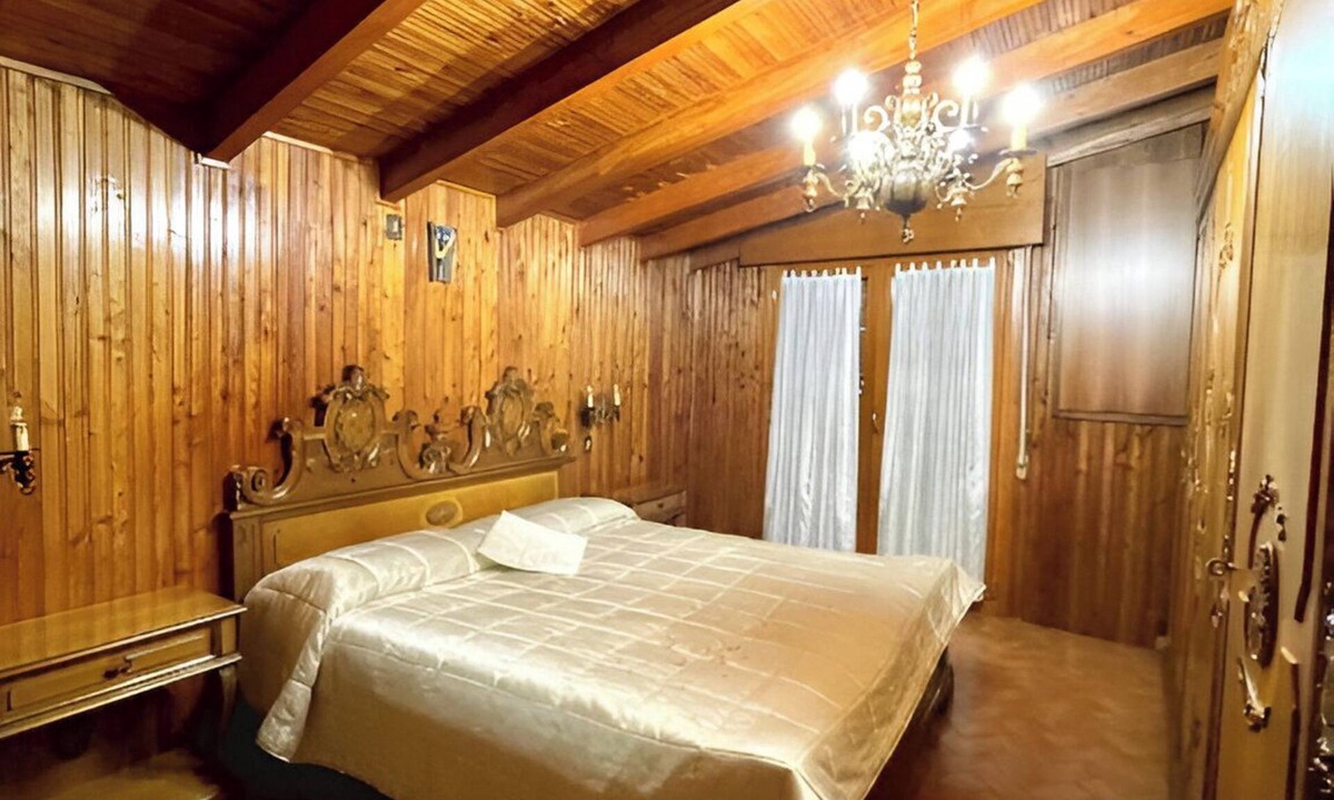 Vertova Apartment | Bellavista apartment in Vertova with breathtaking mountain views