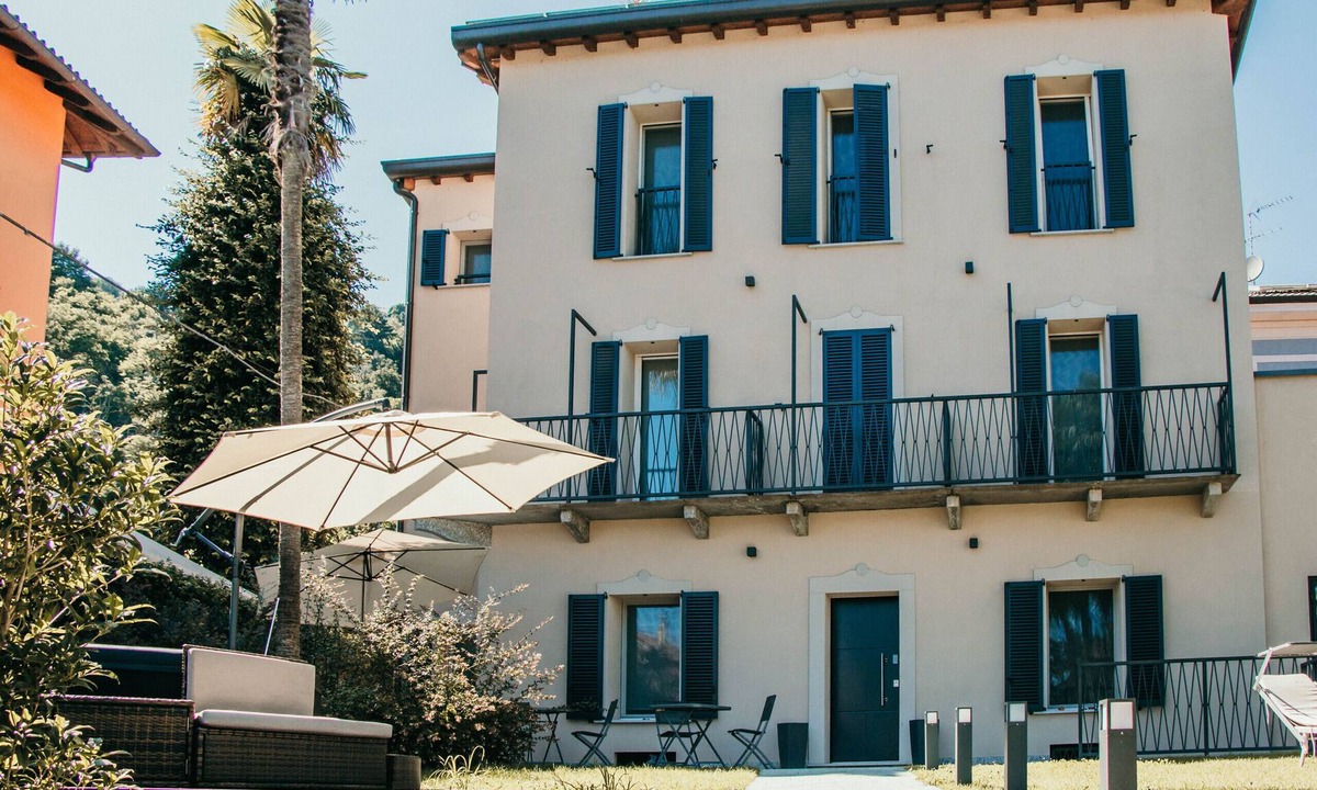 Solcio Bed & Breakfast | Blue Suite in Gio&Leo GuestHouse - Lakeside L&B