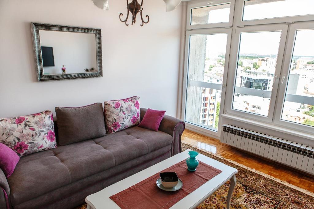 Kragujevac Apartment | Bubamara Nikole Pasica