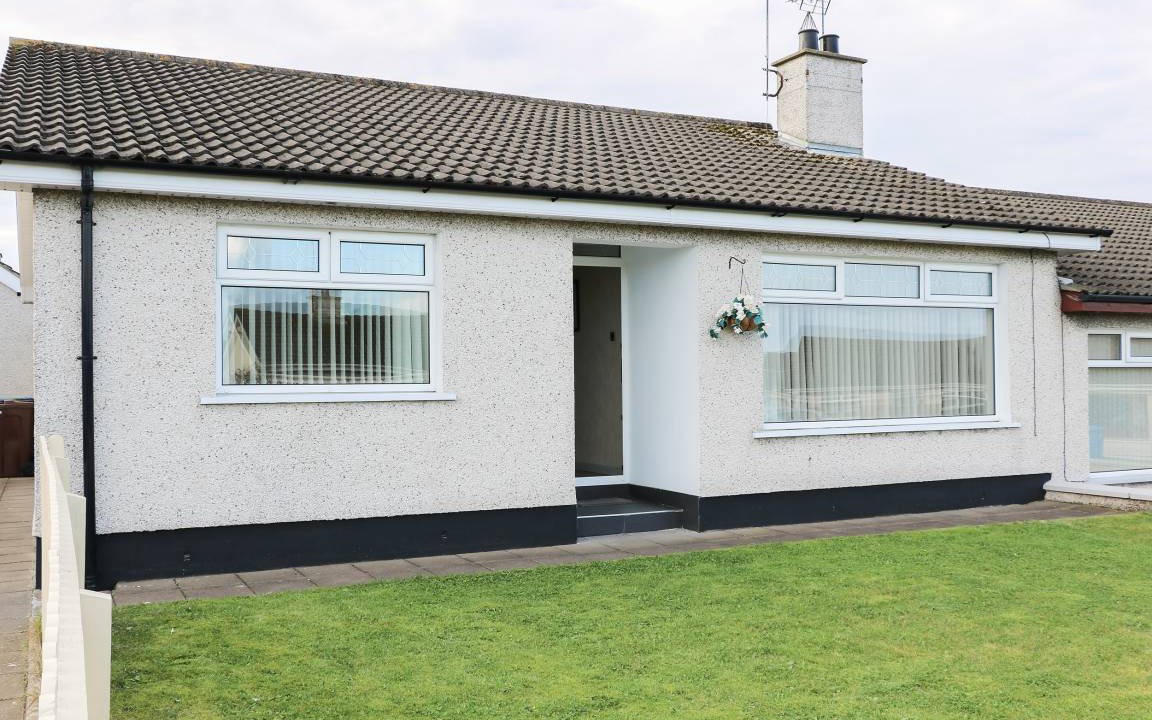 Portrush Cottage | Cabin ∙ 3 bedrooms ∙ 6 guests