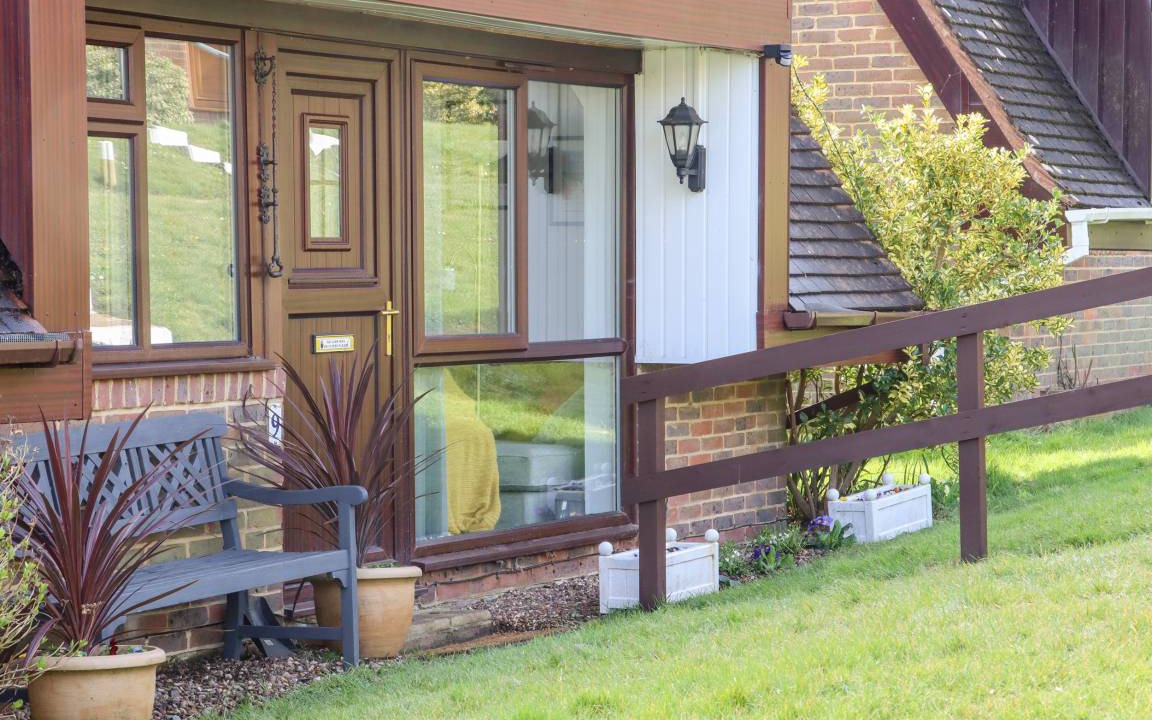 Pevensey Cottage | Cabin ∙ 2 bedrooms ∙ 4 guests