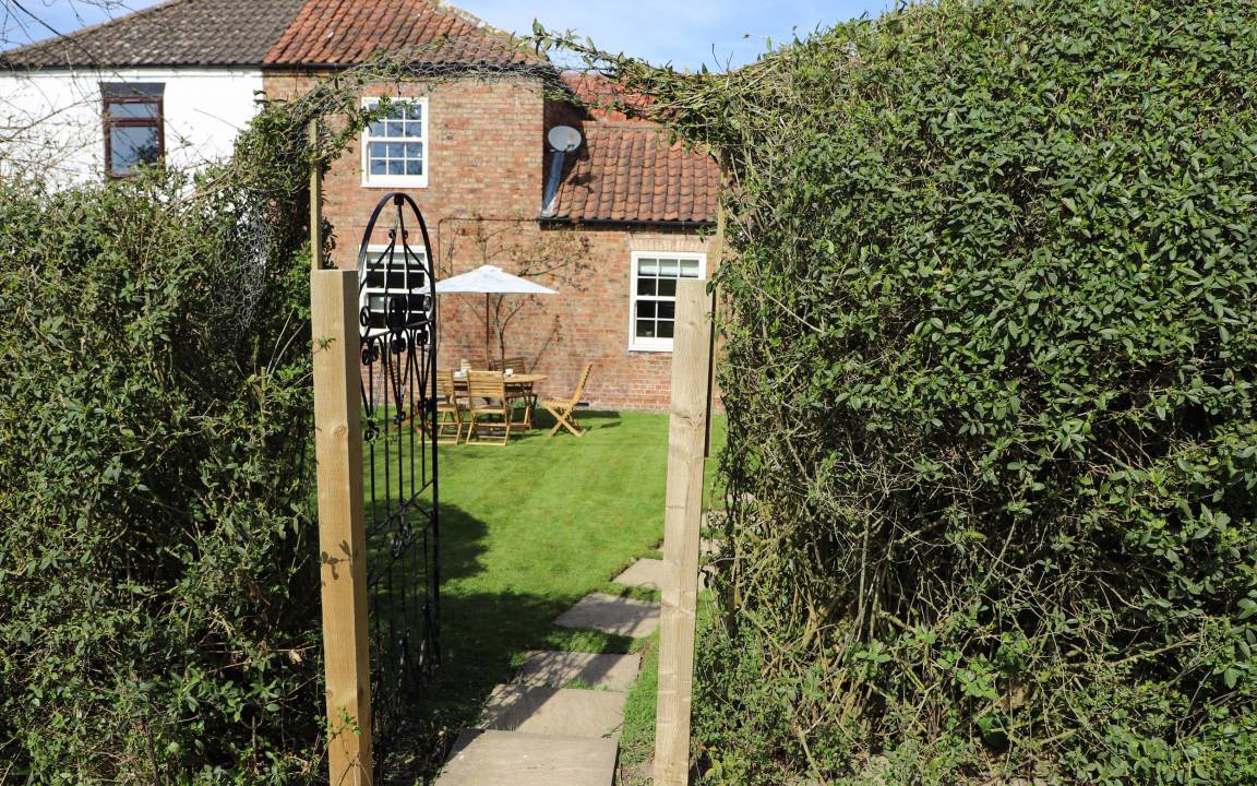 Kilham Cottage | Cabin ∙ 2 bedrooms ∙ 4 guests