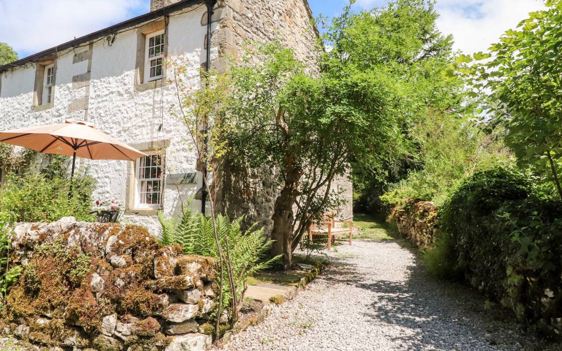 Malham Cottage | Cabin ∙ 2 bedrooms ∙ 4 guests