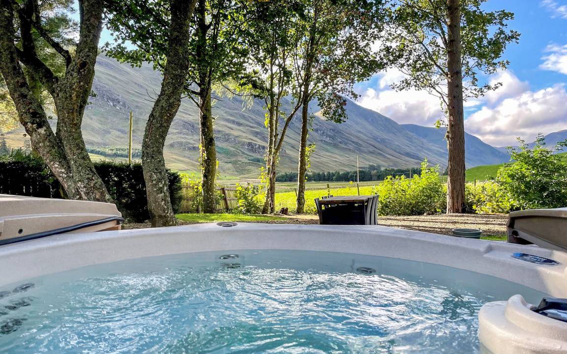 Clova Cottage | Cabin ∙ 2 bedrooms ∙ 4 guests