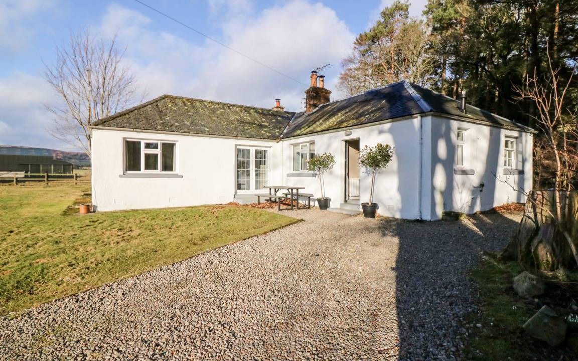 Kirriemuir Cottage | Cabin ∙ 2 bedrooms ∙ 5 guests