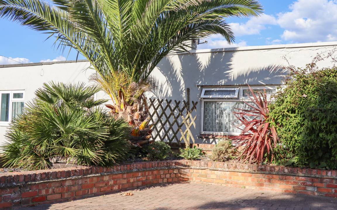 Pevensey Cottage | Cabin ∙ 3 bedrooms ∙ 5 guests