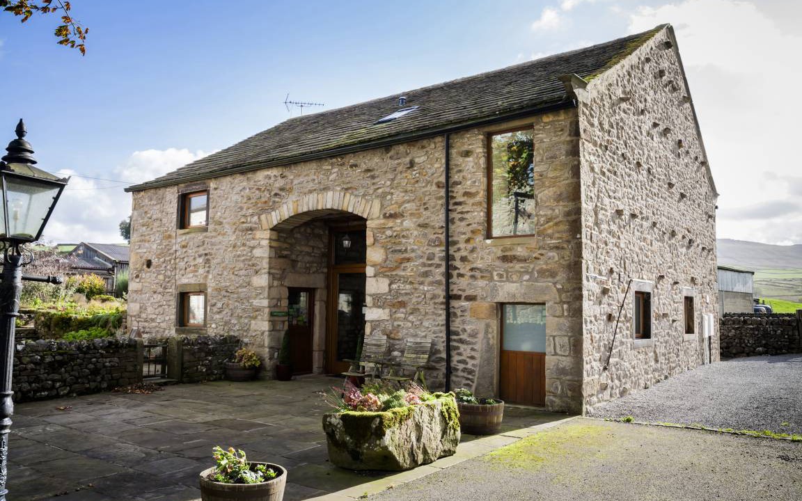 Linton-in-Craven Cottage | Cabin ∙ 5 bedrooms ∙ 10 guests