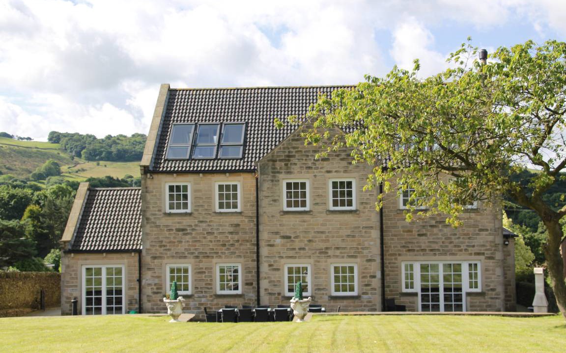Millhouse Green Cottage | Cabin ∙ 7 bedrooms ∙ 15 guests