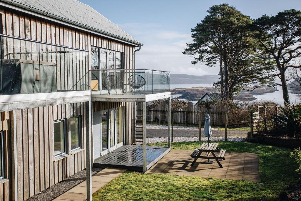 Tobermory House | Carnanamish