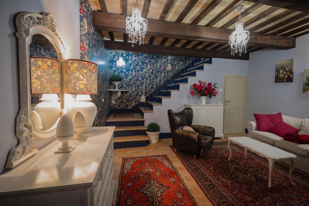 San Severino Marche House | Casa di Anita