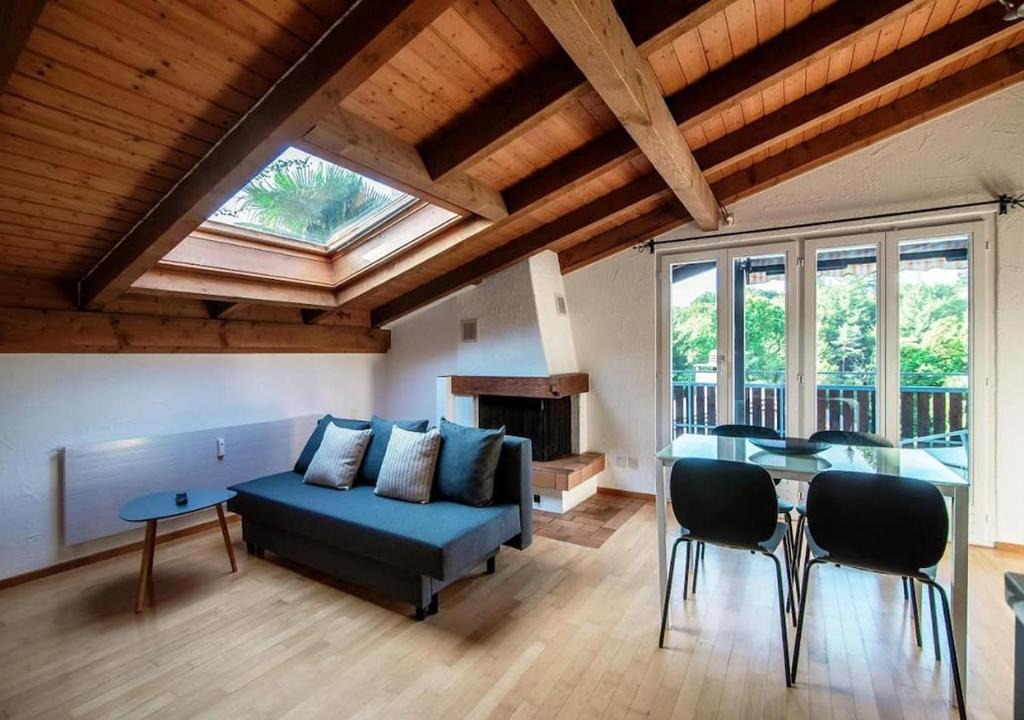 Astano Apartment | Casa Inerella - Intimo rifugio con terrazza e caminetto
