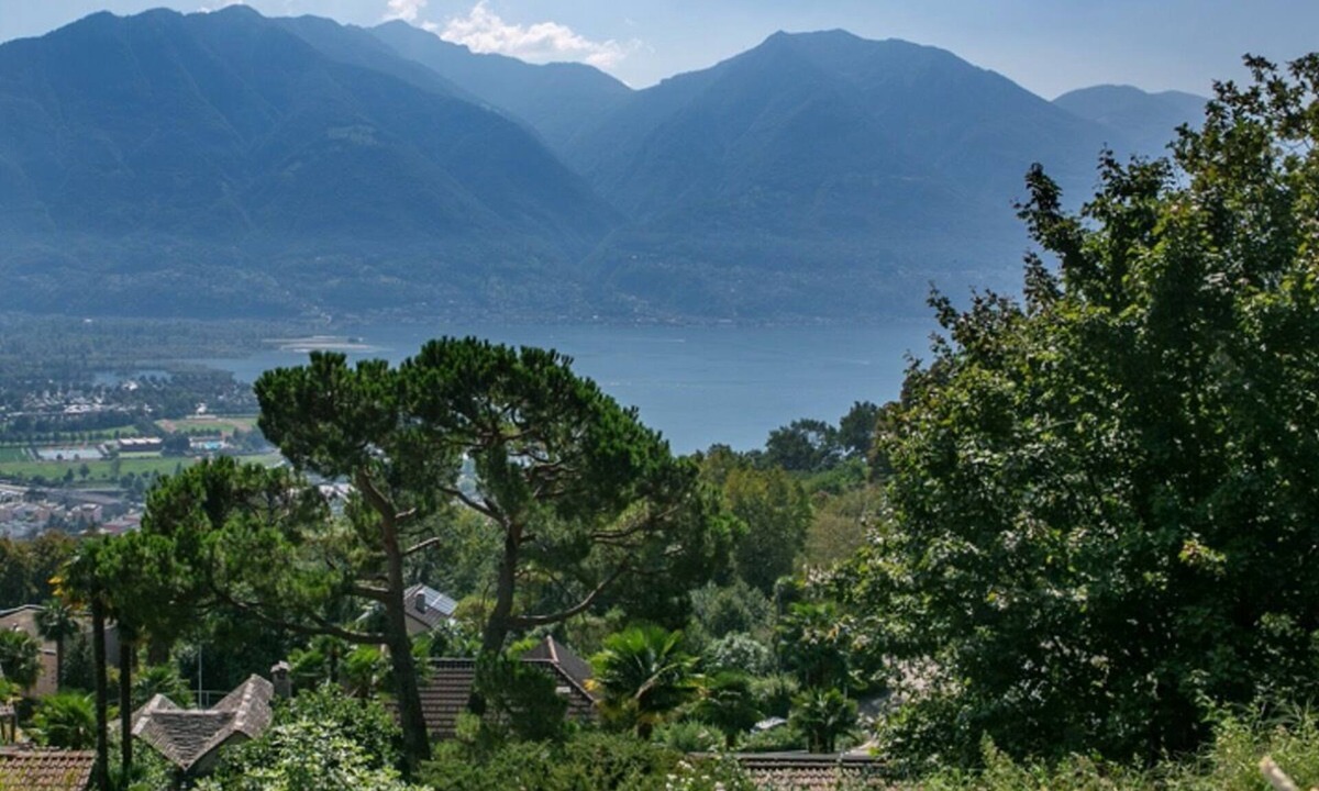 Tenero-Contra Apartment | Casa Soleil Apartment Rosa Rossa with magnificent lake view, with dog welcome