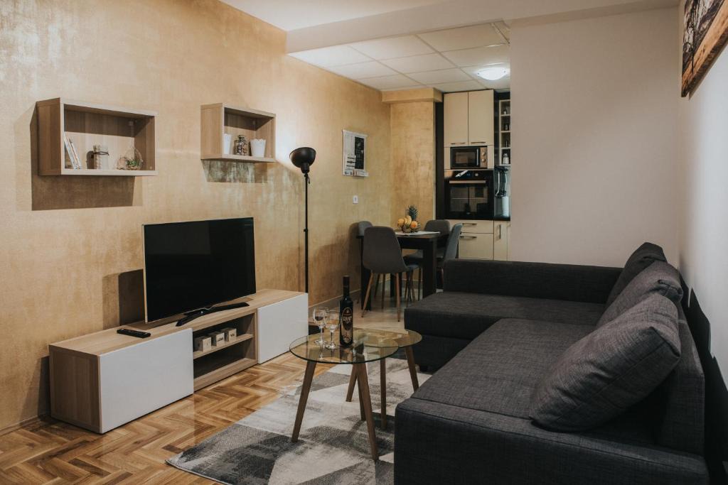 Grbavica Apartment | Central New Apartment