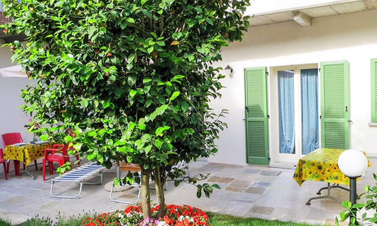 Cannobio Apartment | Charming 2-room apartment with terrace and garden only 50 m from the lake