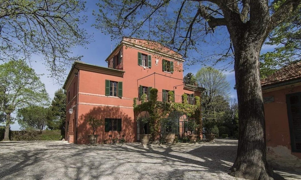 Jesi Villa | Charming villa in Jesi wine country