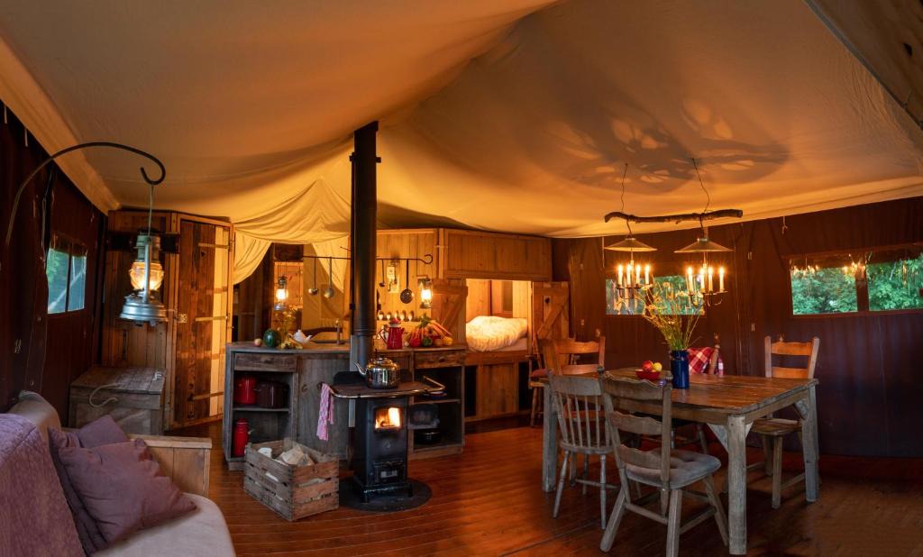 Jedburgh Other | Chesters Estate Canvas Hideaway external shower