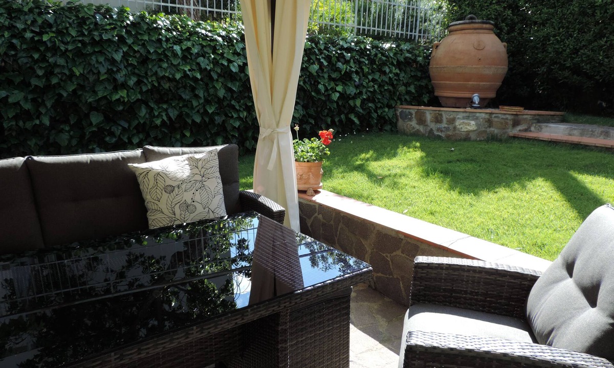 Greve in Chianti Bed & Breakfast | Chiantirooms Guesthouse