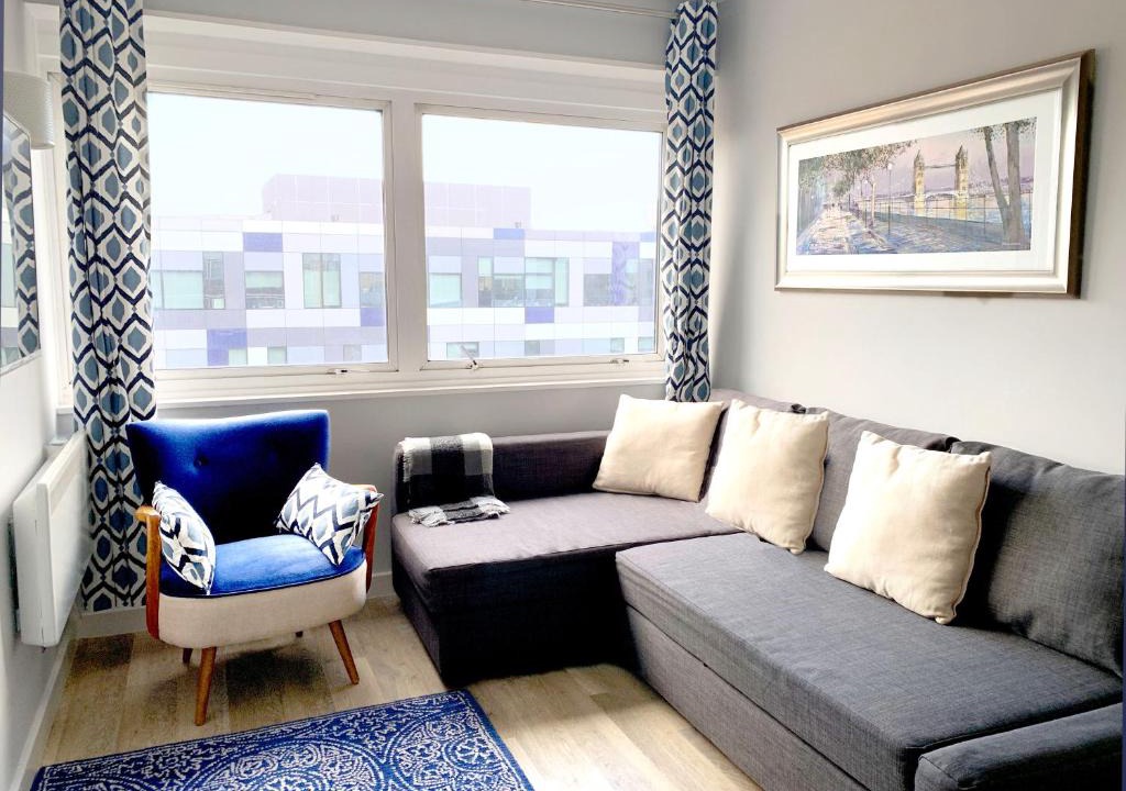 Fitzrovia Apartment | Chic London Home in Trendy Fitzrovia W1. By Oxford St