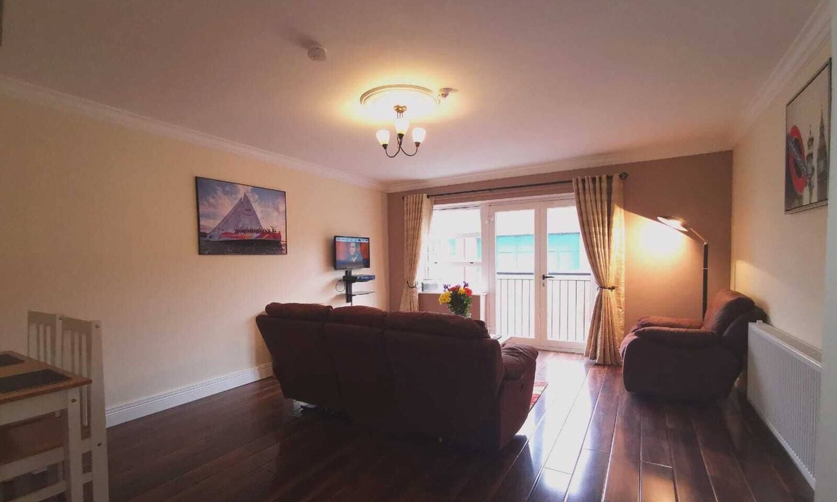 Londonderry Apartment | City center 2 bed apartment