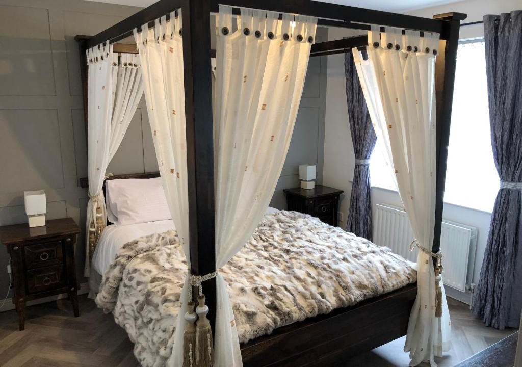 Hilltown House | Cleomack House