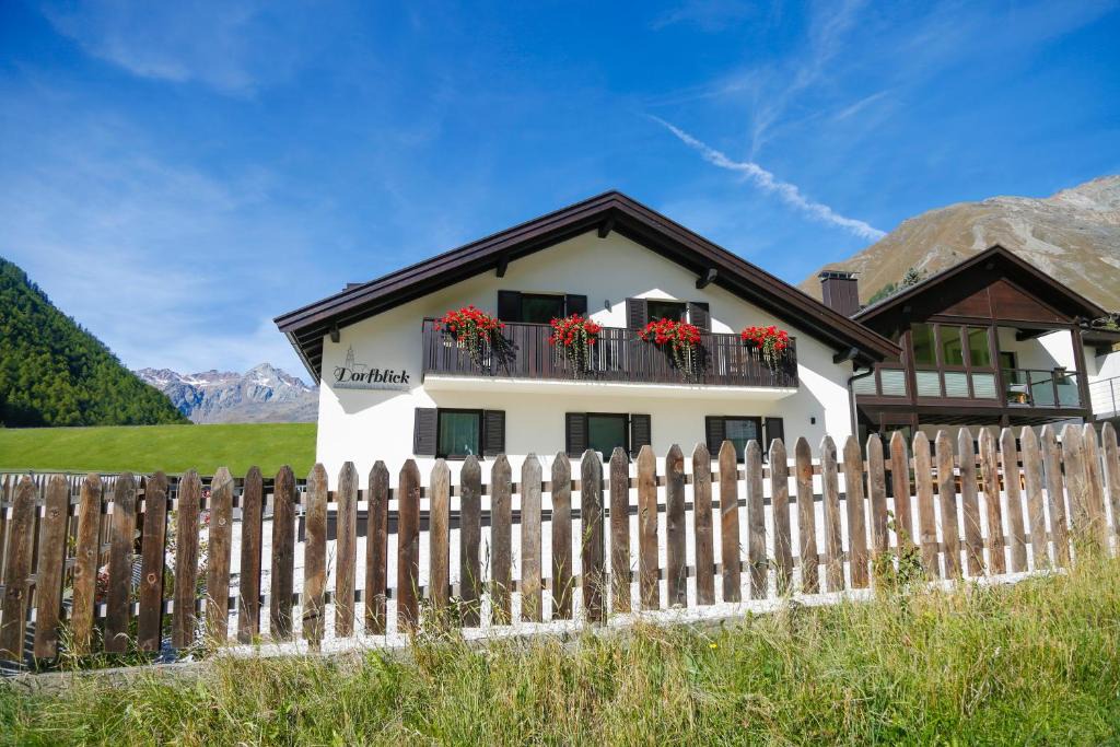 Vernago House | Dorfblick Appartements & Rooms