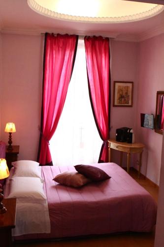 Crocetta House | Duca's Guest House
