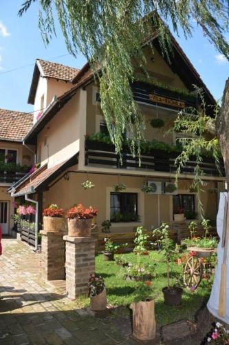 Kikinda Bed & Breakfast | Etno Kuca Paor-apartmani