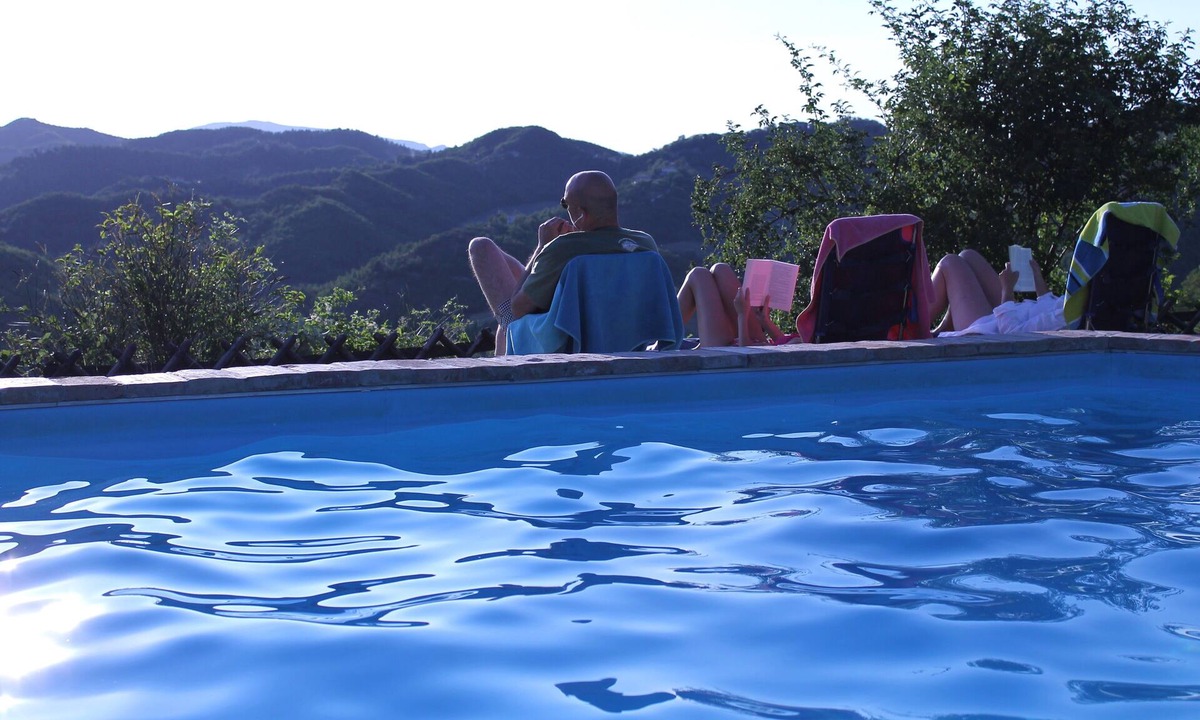 Urbino Apartment | Farmhouse in the hills. Romantic annex for 2 people. Panoramic view!