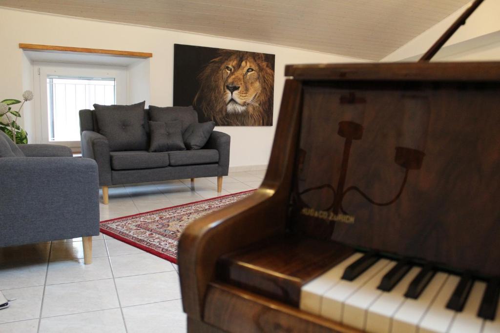Novazzano Apartment | gioiAcasa