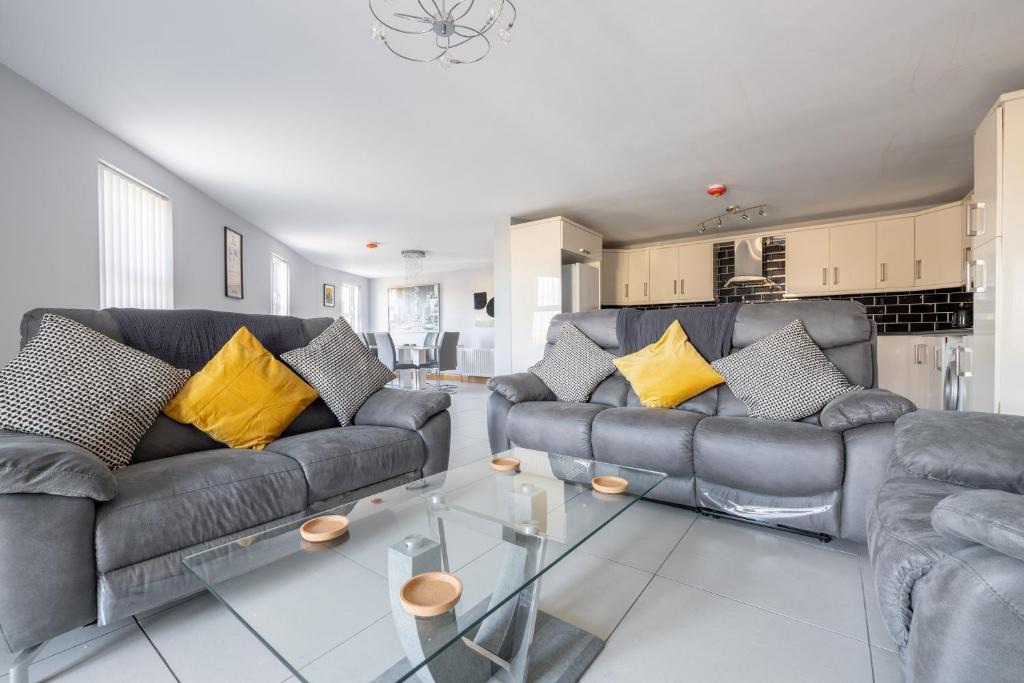 Ballygowan House | Gourleys Hideout