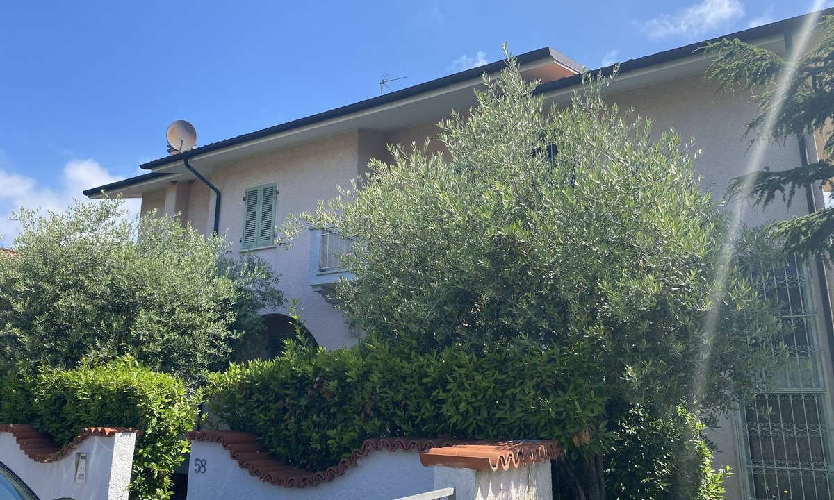 Marina di Pietrasanta Villa | Great villa for family beach holidays and cultural outings near Forte dei Marmi