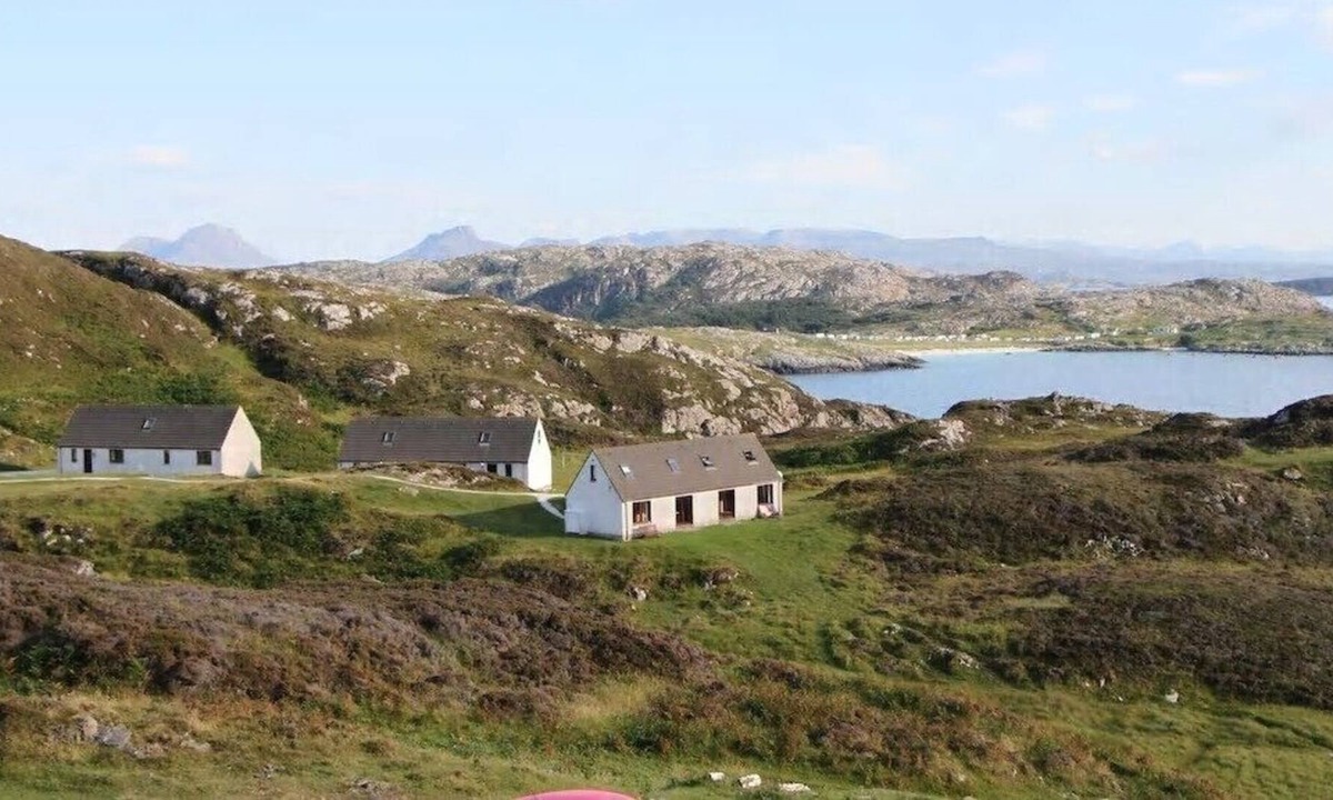 Clachtoll House | Heather Cottage - a staggering coastal view!!