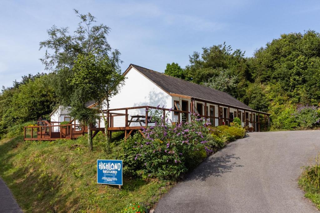 Lochaline Hostel | Highland Basecamp