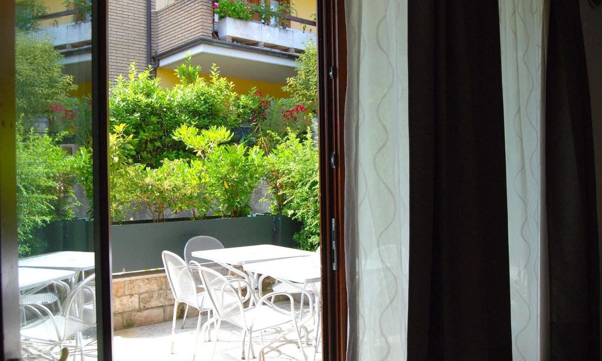 Desenzano del Garda Apartment | Holiday apartment Desenzano del Garda for 1 - 7 persons with 2 bedrooms - Row house