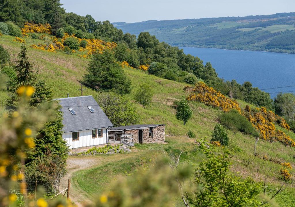 East Lewiston House | Holiday Home Peter's Shed by Interhome