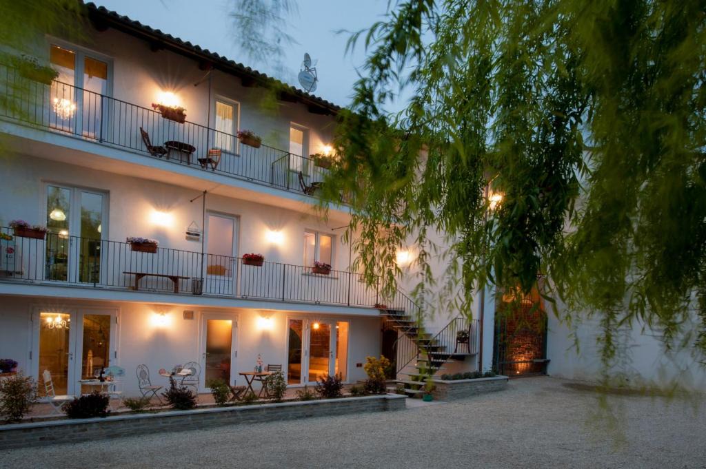 Castellinaldo Bed & Breakfast | Il bosco delle torte