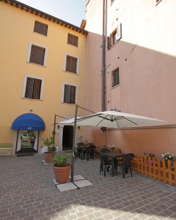 Fossombrone House | Il Cavallino