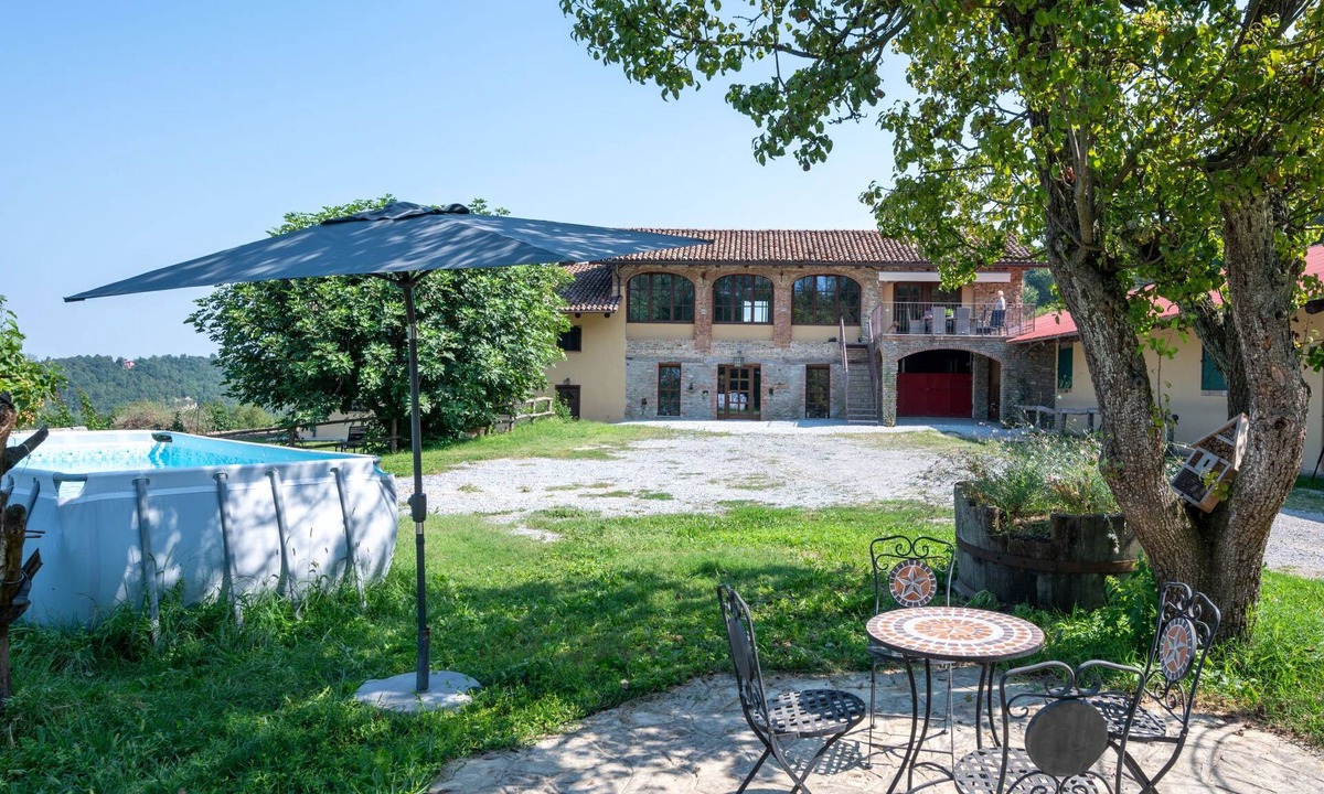 Somano House | Il Roseto by Interhome