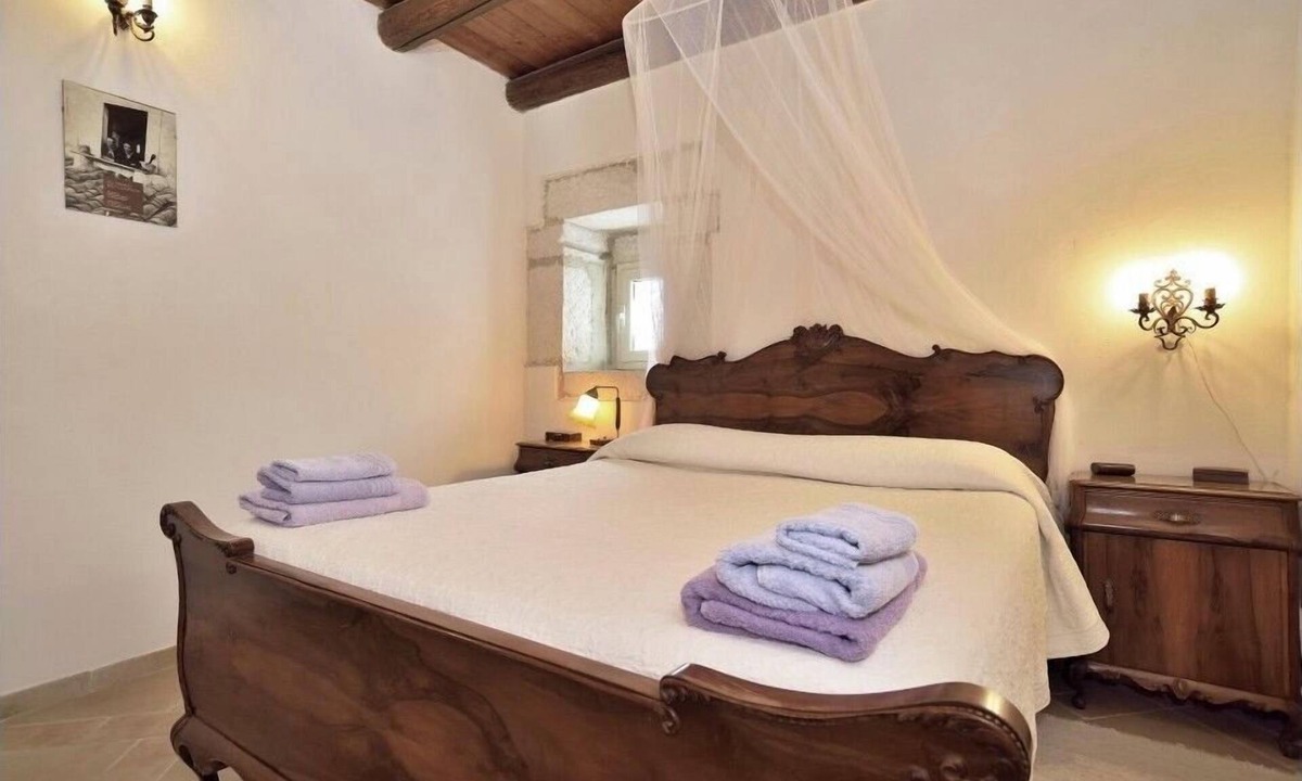 Balata di Modica House | In the heart of the Baroque typical dwelling with Jacuzzi and view of the Hyblean countryside