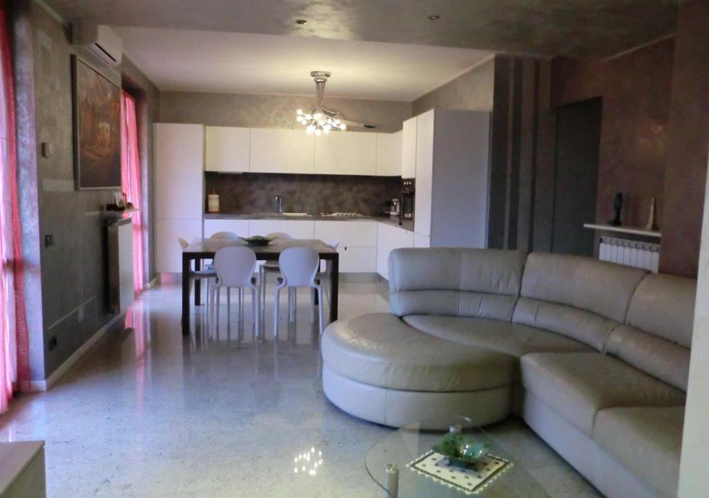 Brusaporto Apartment | L&R Apartment, comodo e riservato