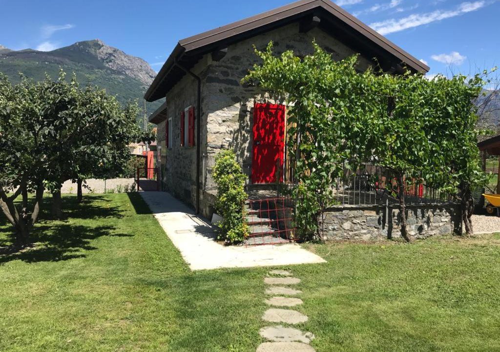 Wallenborn House | La casetta di Biancaneve Valtellina e lago di Como