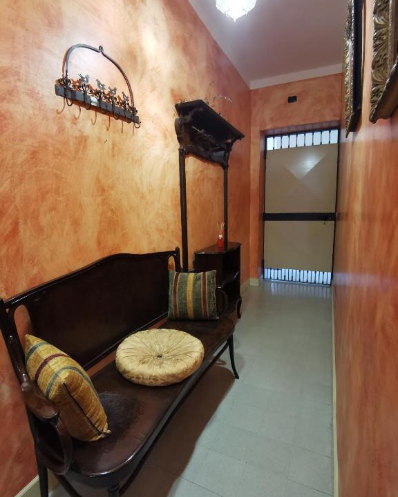 Roman Quarter Apartment | LA QUALITA' AL QUADRATO